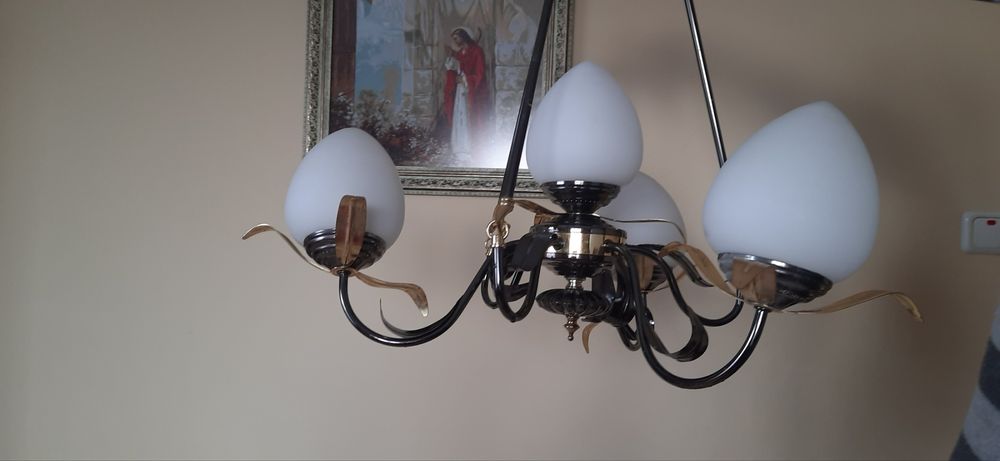 Люстра стельова на 4 лампи