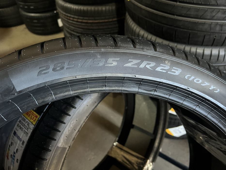 325/30/23+285/35/23 R23 Pirelli PZero PZ4 ALP 4шт нові