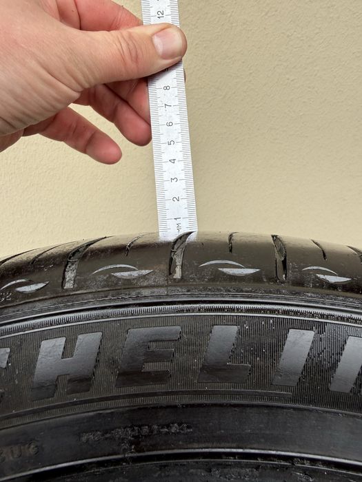 Michelin Primacy Tour размером 255/40 R19 100 V A/S