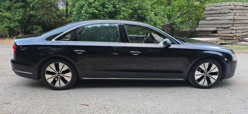 Audi A8 D4 4.2Tdi bezwypadkowy