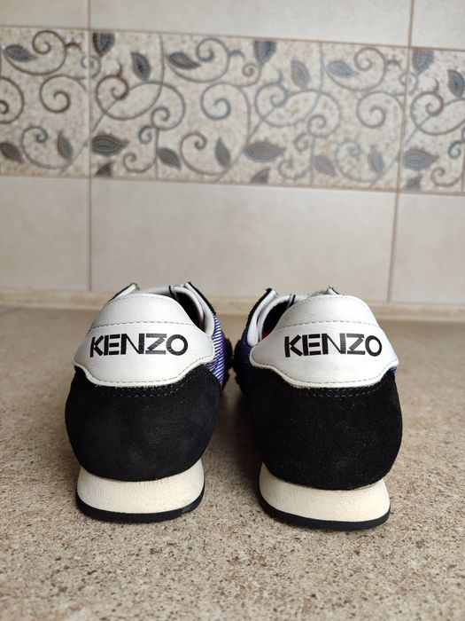 Кросівки KENZO р.36 довжина устілки 23,5 см.