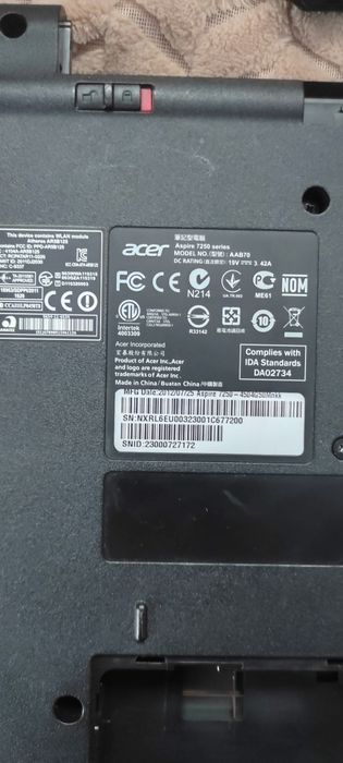 Ноутбук Acer Aspire 7250 (17.3", 8GB RAM)