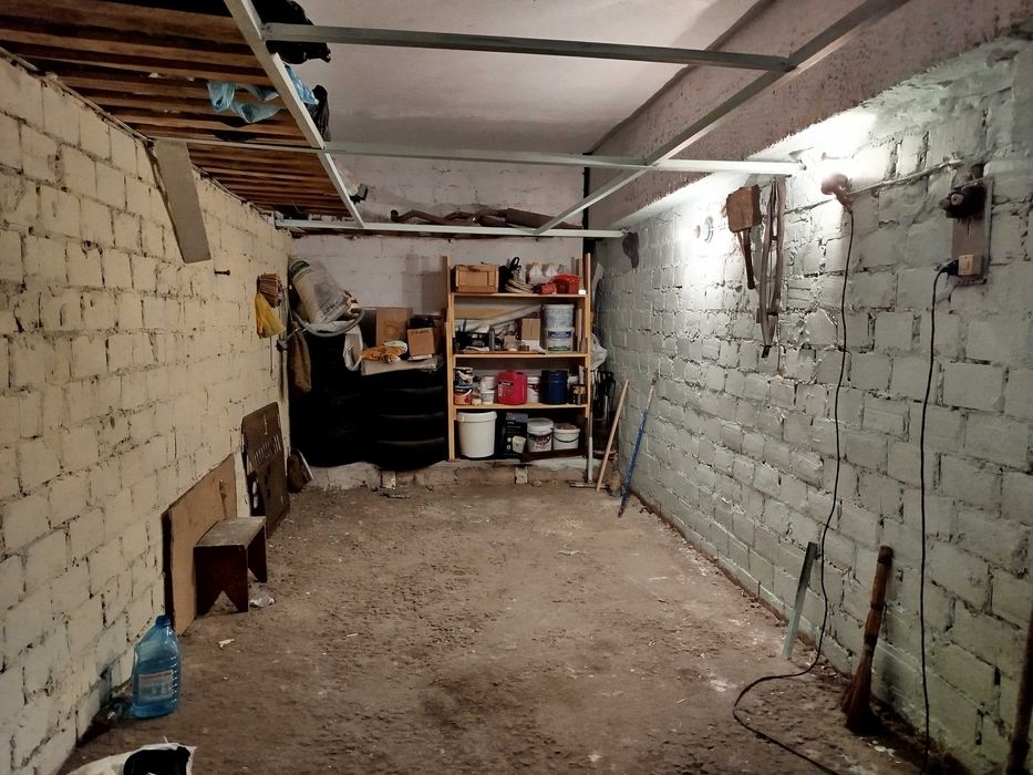 Аренда Оренда гаража паркоместа бокс Березняки 2 4й вул Березняківська