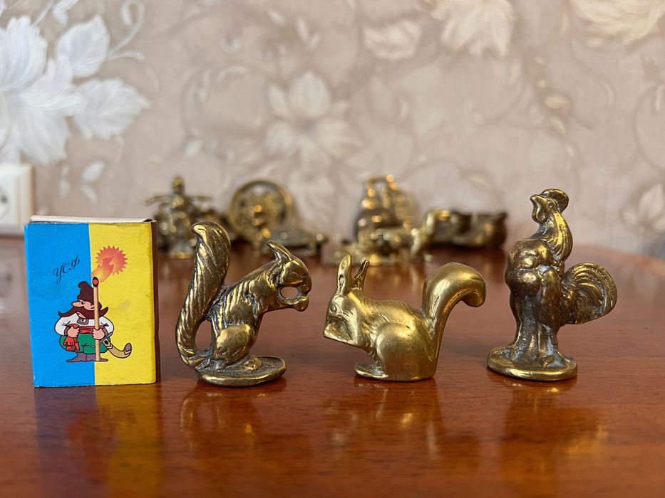 Статуетки різні латунь