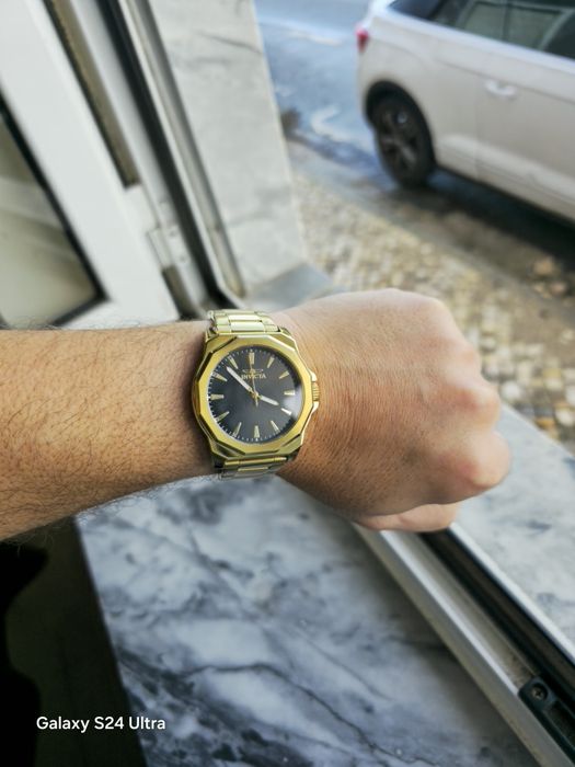 Invicta Speedway 4imm  Usado
Homem Quartzo Relógio - 42 mm
Esgotado