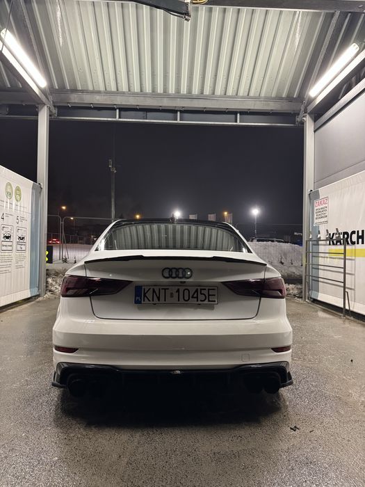 Audi A3 8V sedan model 2017r