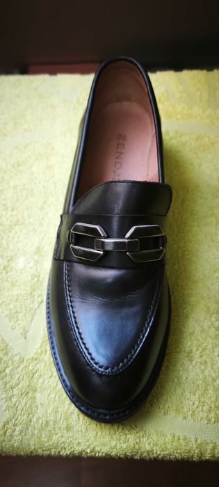 Loafers / Mocassins Zenda Tamanho 39 em pele
