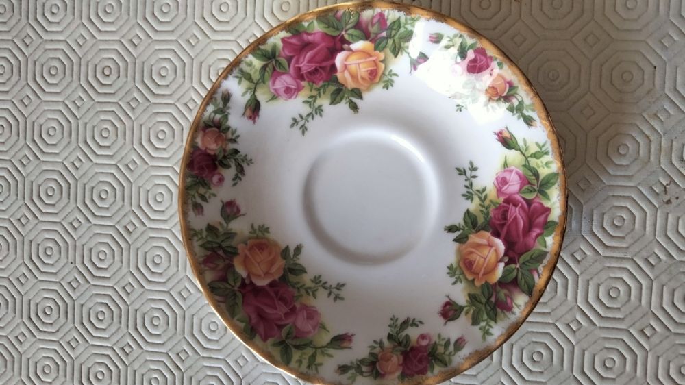 Vendo chávenas Royal Albert