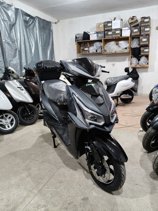 Електроскутер Corso GTS-RR 2000w PRO літій залізо фосфат 30ah