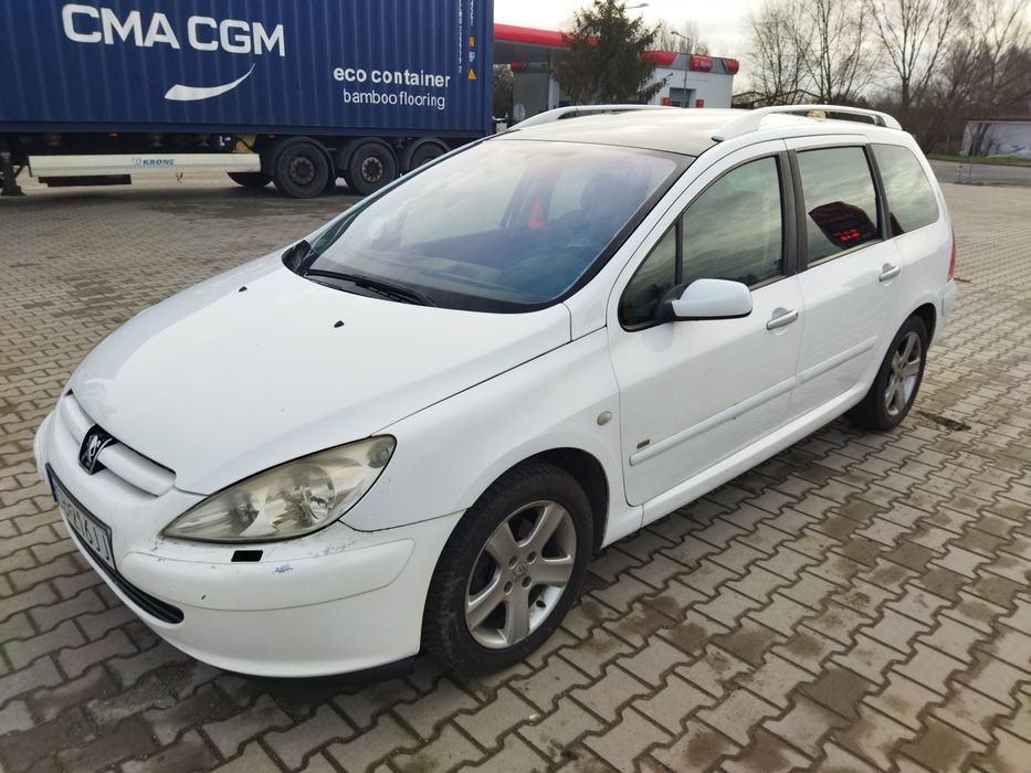 Peugeot 307 1.6 HDi rok 2005 panorama