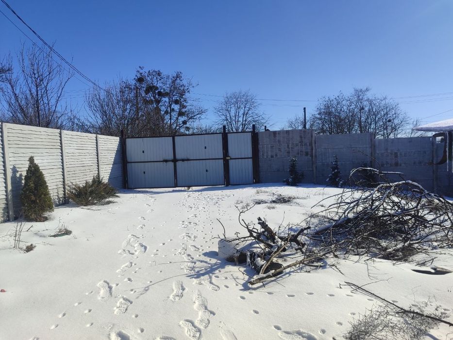 Продам дом старый Люботин