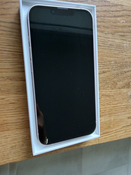 iPhone 13 128GB różowy