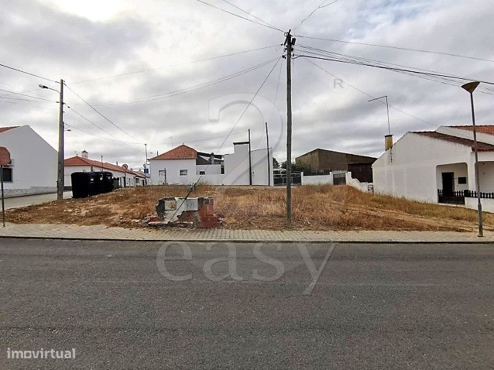 Terreno Urbano com 422,21 m2, Alvalade, Alentejo