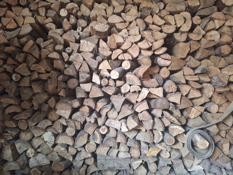 Drewno kominkowe sezonowane
