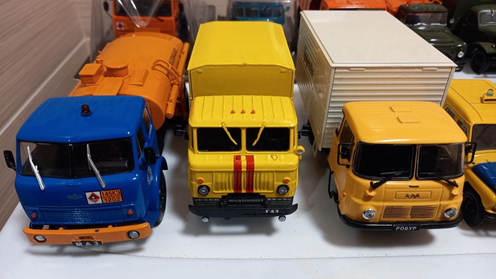 Автолегенды СССР Автомобиль на службе Deagostini 1/43