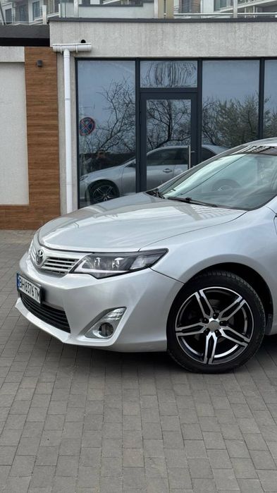 Toyota Camry 2.5 газ-бензин