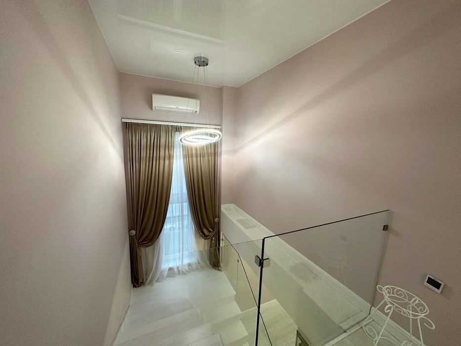 Автономный дом с бассейном