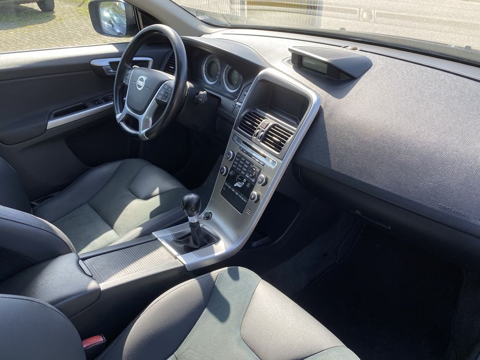 Volvo XC60 D3 Drive - Nacional