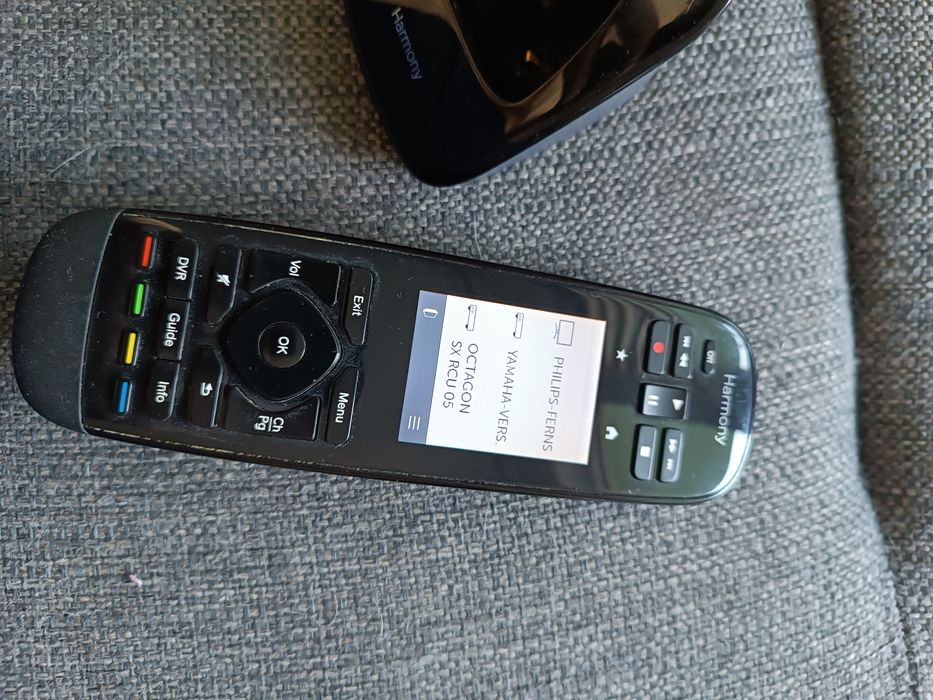 Pilot uniwersalny Logitech Harmony Touch