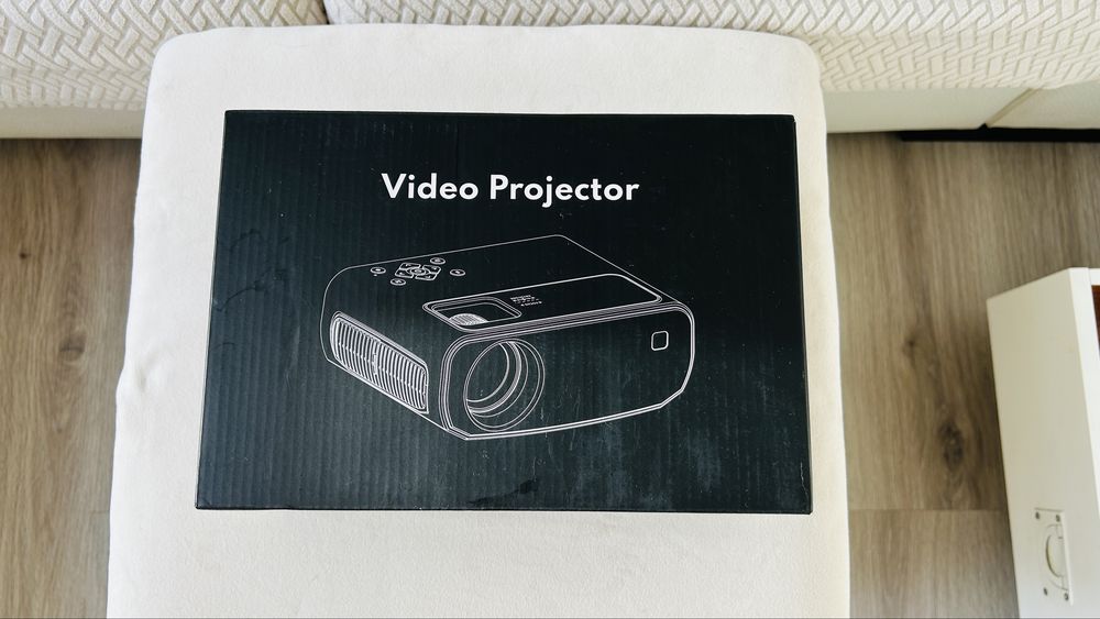 Video projector w13m