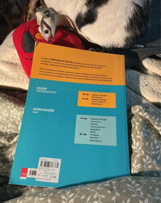 Livro de preparação para testes de matemática A - 11 ano