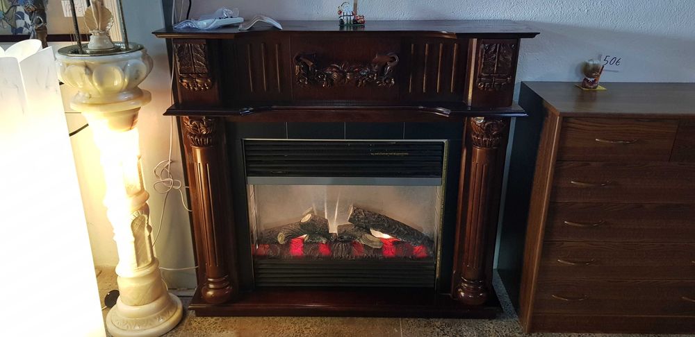 Aquecedor imitando uma lareira - Produz calor ou simplesmente faz o