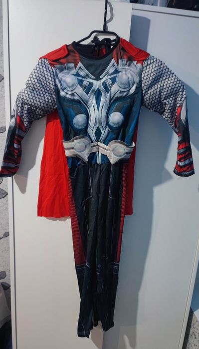 Strój THOR kostium z mięśniami