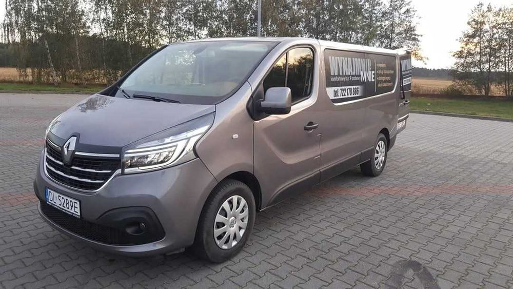 Wynajem Wypożyczalnia Busa 9 Osobowego Renault Trafic 2.0 DCI Wersja Long
