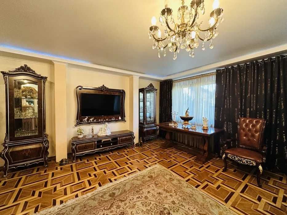 Продам дом в Новоалександровке по ул. Розовой