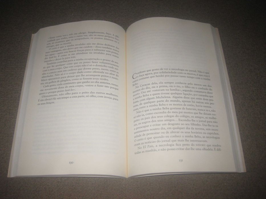 Livro "Á Noite Sonhei Que Tinha Peito" de Mariela Michelena