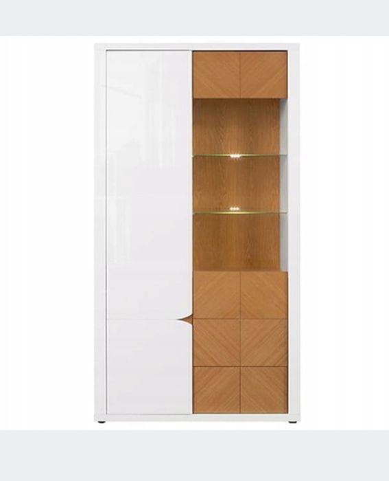 Witryna z serii Rovika BRW