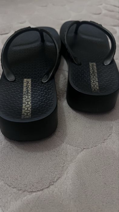 Чорні вʼєтнамки Ipanema