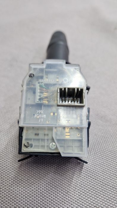 Переключатель указателя поворота Honda CIVIC UFO IX M52531