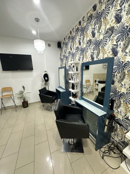 Wynajmę salon fryzjerski z wyposażeniem od zaraz Chorzów ul. Wolności