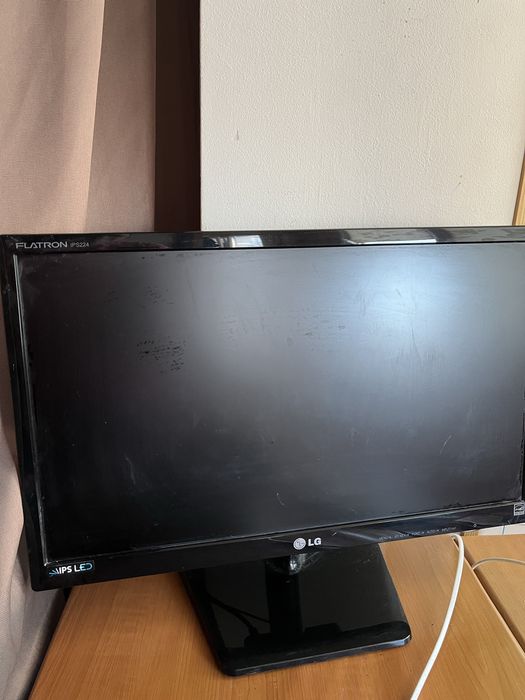Продам монітор LG в гарному стані