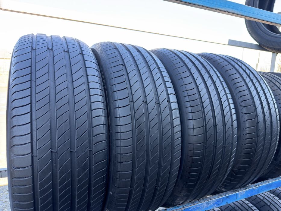 Шини б/у 225/55 R18 Michelin 4шт