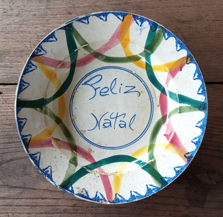 Antigo prato grande Feliz Natal em faiança Portuguesa 32 cm séc XIX/XX