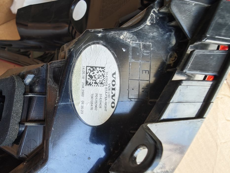 Volvo XC 60 farol traseiro esquerdo