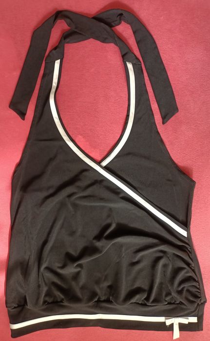 Top zawiązywany na szyi. R. 12.