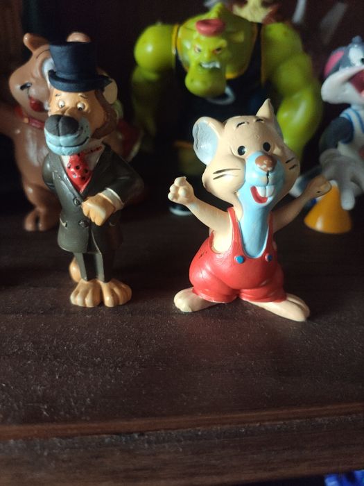 Figura em pvc - Willy fog