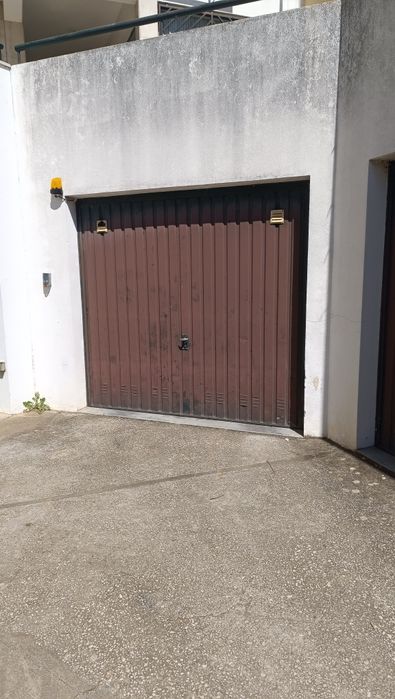 Garagem para arrendar