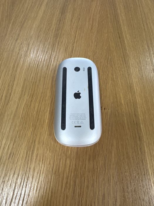 Myszka bezprzewodowa apple