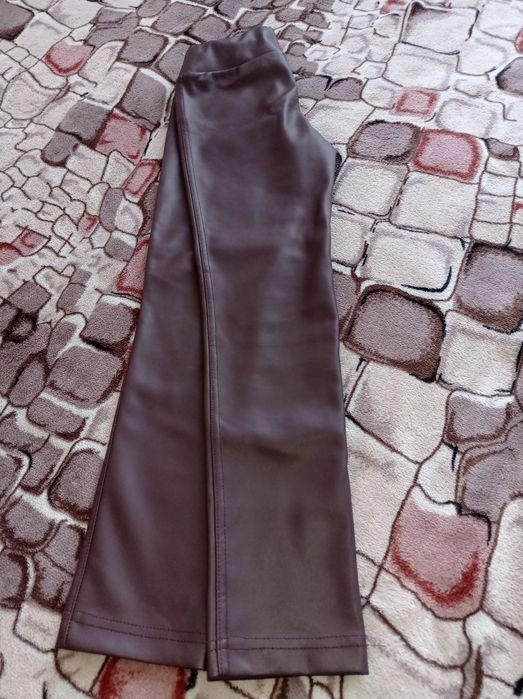 Штани з екошкіри