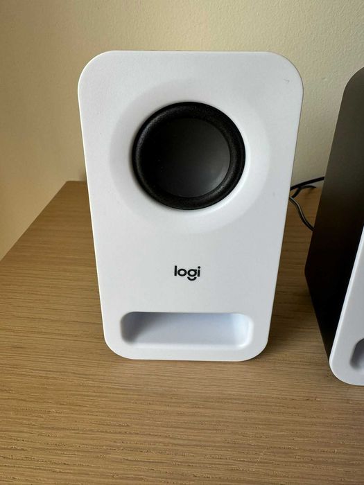 Colunas Logitech Z150