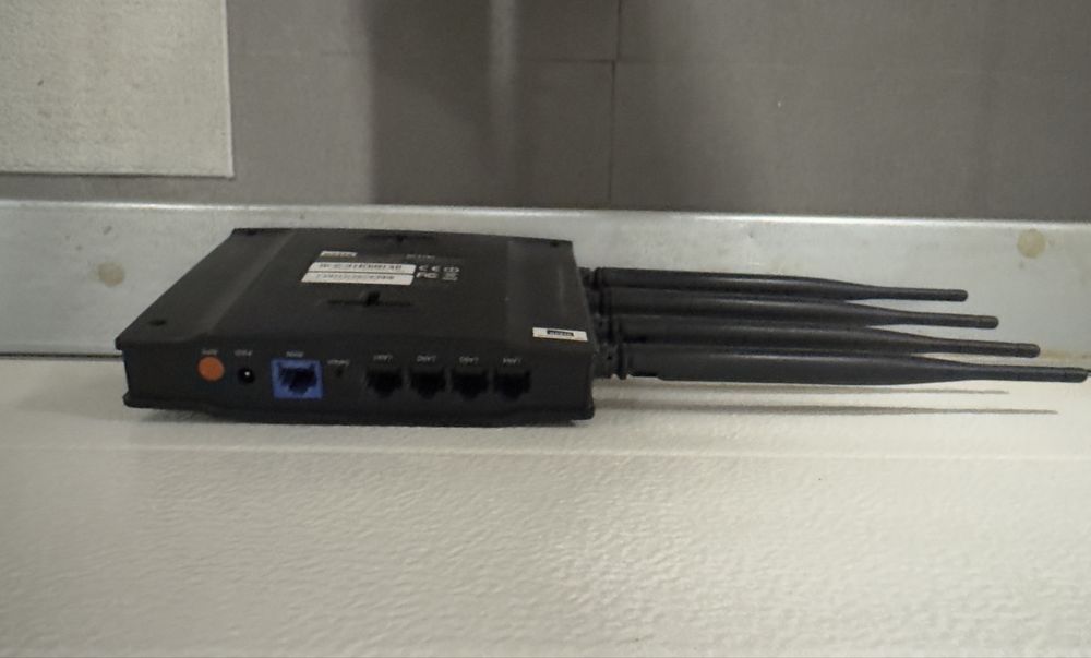 Router Netis WF 2780