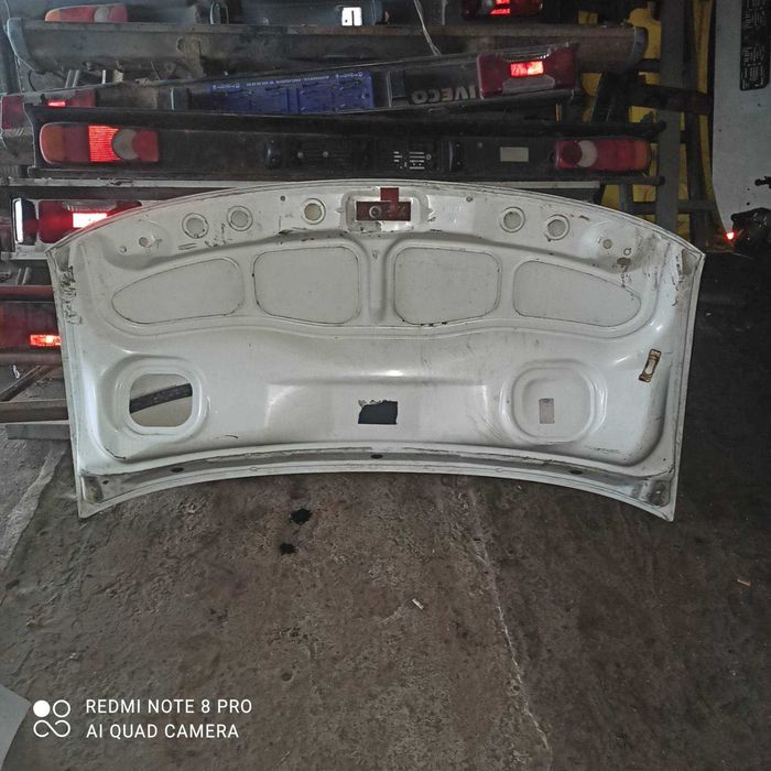 Разборка Iveco Daily  E2 E3 Е4 Е5 6 Ивеко Дейли  фара поворотник капот