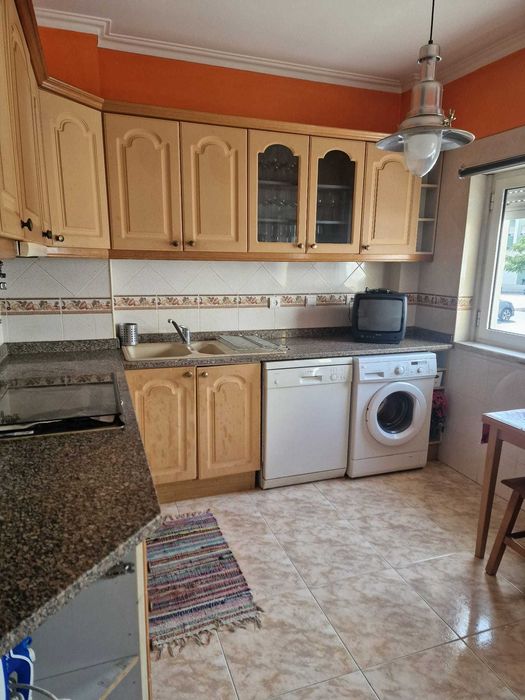 Apartamento T2 mobilado Santa Marta do Pinhal - Corroios