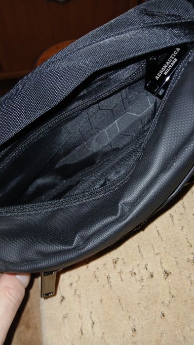 Nerka, torba na pas  włoskiej marki Aeronautica Militare nowa