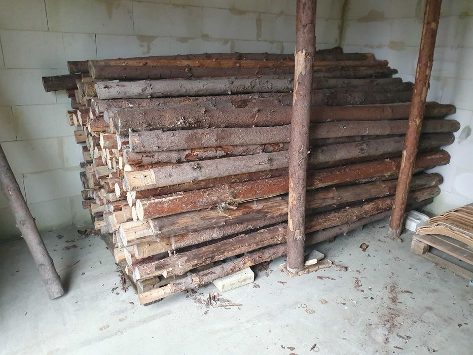 Stemple budowlane drewniane