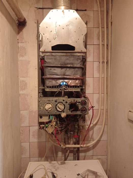 Монтаж установка ремонт замена газовых котлов колонок бойлеров.Сварка.